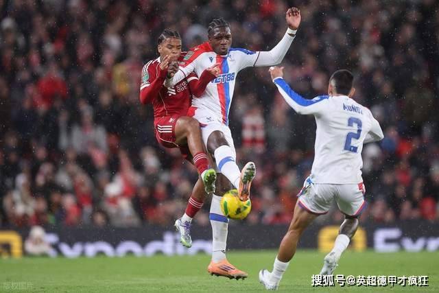 电竞竞猜-利物浦训练开放日，冲刺阶段复出首秀引欢呼，德甲在即，阵容厚度经受考验的简单介绍